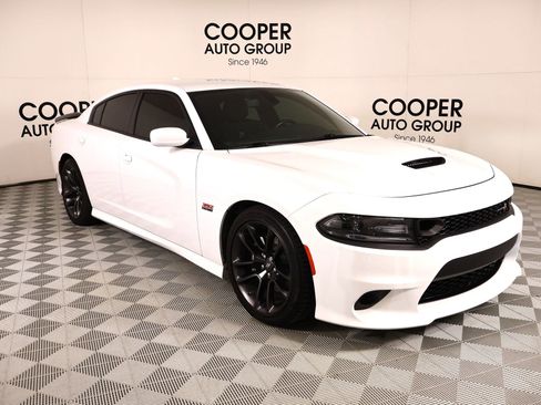 Used 2020 Dodge Charger Scat Pack image 1