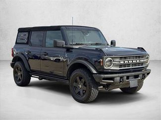 Used 2021 Ford Bronco Black Diamond video 3