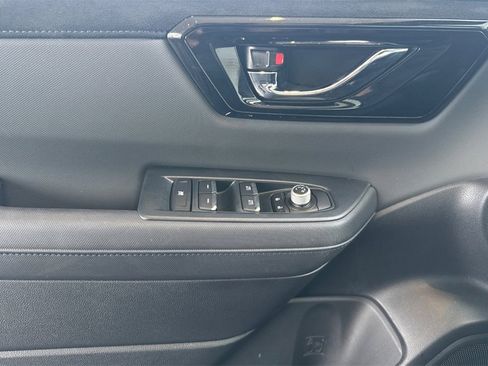 Certified 2025 Subaru Forester Limited image 15