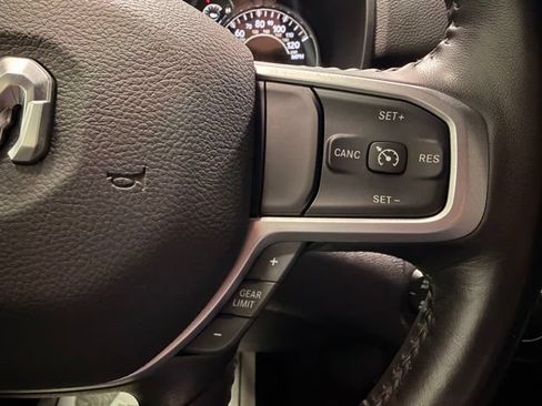 Used 2023 RAM 1500 Big Horn AWD/4WD image 30