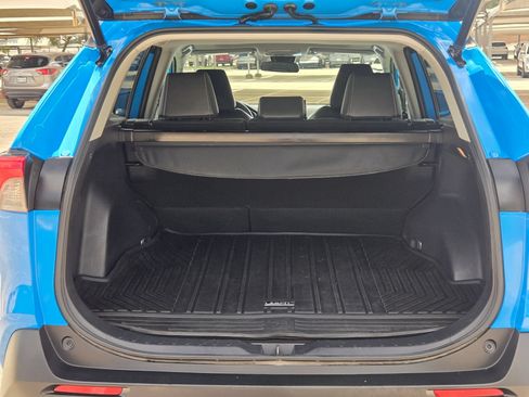 Used 2021 Toyota RAV4 XLE Premium FWD image 23