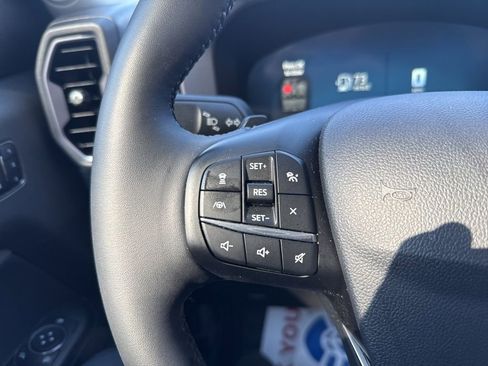 Used 2025 Ford Bronco Sport Badlands image 16