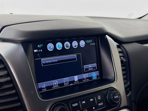 Used 2019 Chevrolet Tahoe LT w/ LT Signature Package image 14