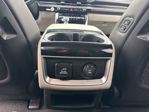 Used 2024 Kia Carnival SX FWD image 27