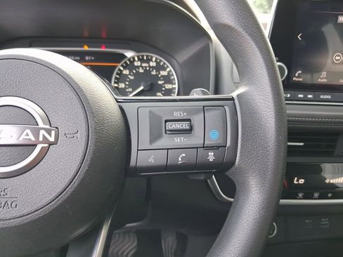 Certified 2023 Nissan Rogue SV FWD image 20