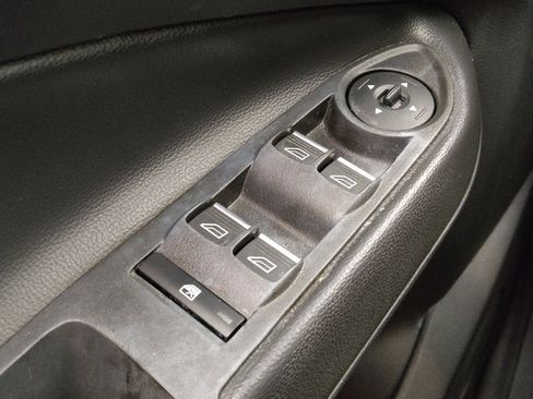 Used 2017 Ford Escape Titanium image 27