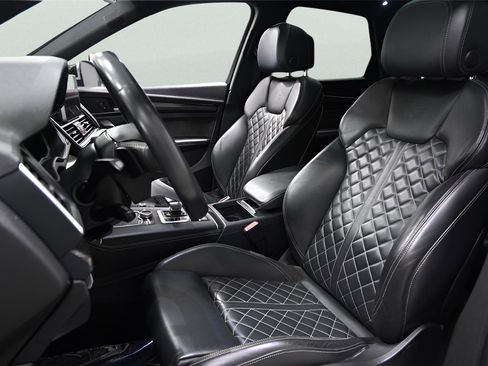 Used 2018 Audi SQ5 Prestige image 12