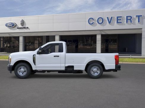 New 2026 Ford F250 XL w/ XL Driver Assist Package RWD image 3