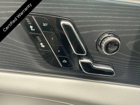 Used 2025 Cadillac Lyriq Sport AWD/4WD image 15