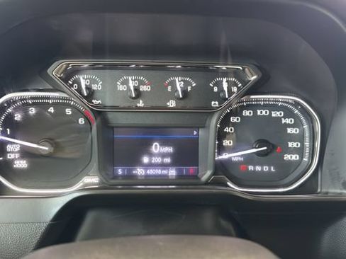 Used 2019 GMC Sierra 1500 SLE w/ Preferred Package AWD/4WD image 10