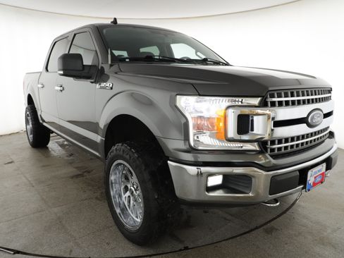 Used 2020 Ford F150 XLT w/ Equipment Group 302A Luxury AWD/4WD image 3