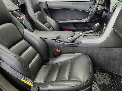 Used 2006 Chevrolet Corvette Convertible w/ Preferred Equipment Group image 22