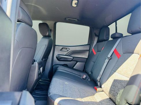 Used 2023 Chevrolet Colorado Z71 image 27