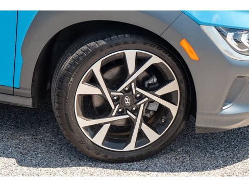 Used 2023 Hyundai Kona Limited w/ Cargo Package AWD/4WD image 34