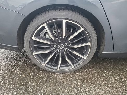 Used 2023 Honda Accord Touring image 8