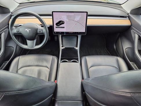 Used 2018 Tesla Model 3 Long Range RWD image 18