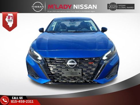 New 2025 Nissan Altima 2.5 SR image 2