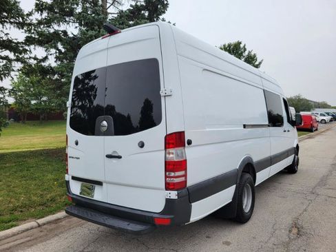 Used 2017 Freightliner Sprinter 3500 RWD image 57