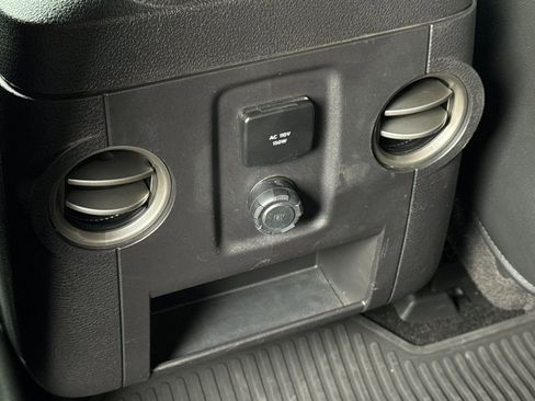 Used 2014 Ford F350 Lariat w/ Lariat Ultimate Package AWD/4WD image 14