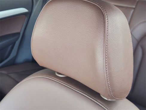 Used 2018 Audi Q3 2.0T Premium image 23