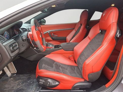 Used 2018 Maserati GranTurismo Sport image 13