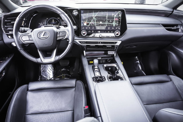 Certified 2026 Lexus RX 450h AWD w/ Convenience Package image 19