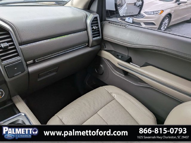 Used 2020 Ford Expedition Max XLT w/ Equipment Group 202A RWD image 17