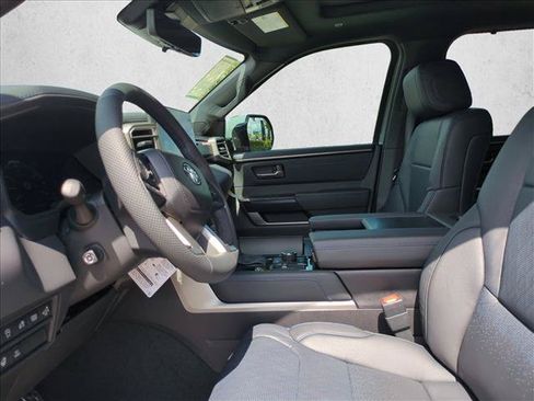New 2026 Toyota Tundra Platinum AWD/4WD image 4