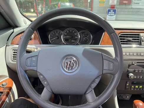 Used 2005 Buick LaCrosse CXL w/ Gold Convenience Package FWD image 15