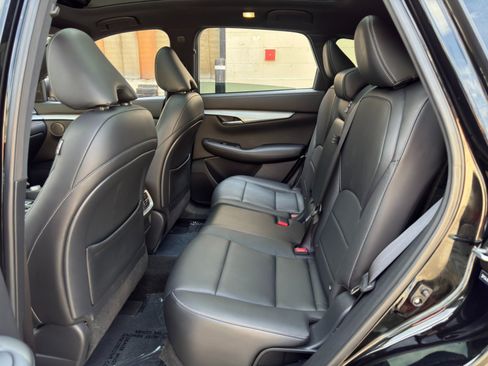 Used 2020 INFINITI QX50 Essential w/ Edition 30 Package FWD image 39