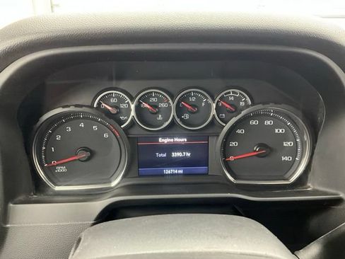 Used 2022 Chevrolet Silverado 2500 LT w/ Convenience Package AWD/4WD image 6
