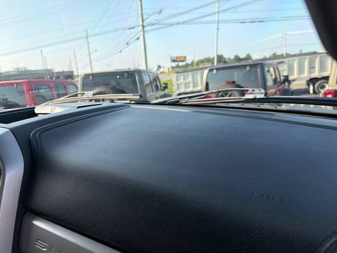 Used 2019 Ford F250 Lariat w/ Chrome Package AWD/4WD image 25
