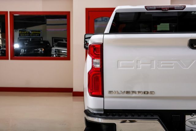 Used 2020 Chevrolet Silverado 2500 LTZ w/ LTZ Premium Package AWD/4WD image 57