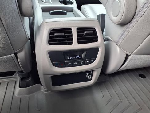 Used 2022 Honda Pilot Special Edition image 15