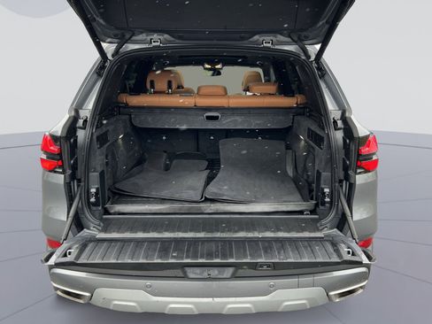 Used 2025 BMW X5 xDrive40i w/ Premium Package image 26
