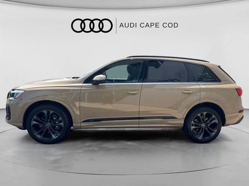 Used 2025 Audi Q7 3.0T Premium Plus w/ Premium Plus Package AWD/4WD image 5