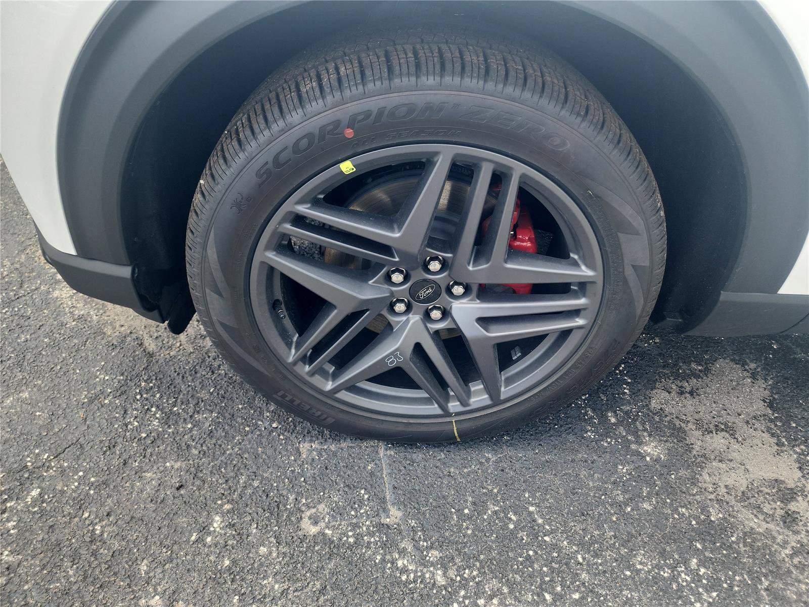 New 2026 Ford Explorer ST-Line w/ ST-Line Street Pack RWD image 9