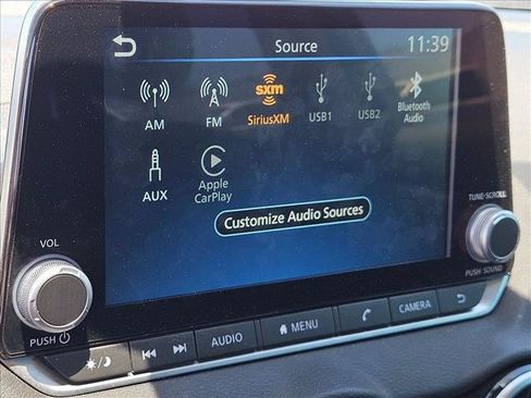 Used 2024 Nissan Sentra SV FWD image 10
