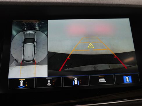 Used 2023 Buick Envision Avenir image 31