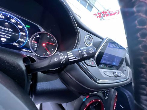 Used 2020 Chevrolet Blazer RS AWD/4WD image 19