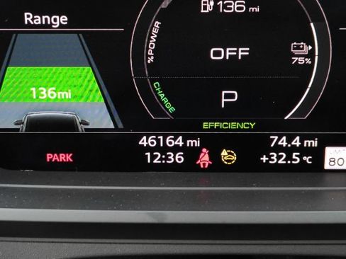Used 2022 Audi Q4 e-tron Prestige AWD/4WD image 42
