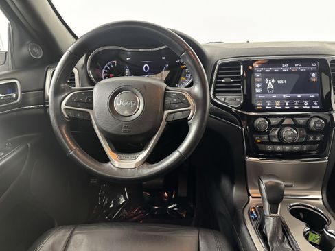 Used 2019 Jeep Grand Cherokee Limited image 40