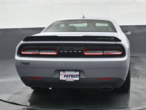 Used 2022 Dodge Challenger R/T Scat Pack RWD image 30
