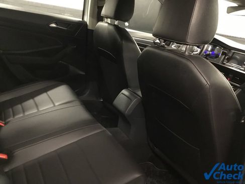 Used 2023 Volkswagen Jetta SE FWD image 33