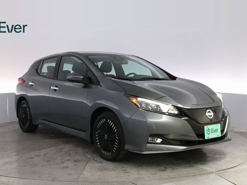 Used 2024 Nissan Leaf SV Plus image 4