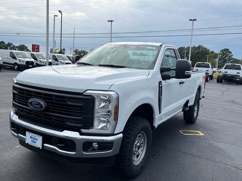 New 2026 Ford F250 XL w/ XL Off-Road Package image 9