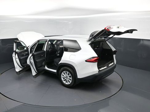 Used 2024 Toyota Grand Highlander XLE image 50