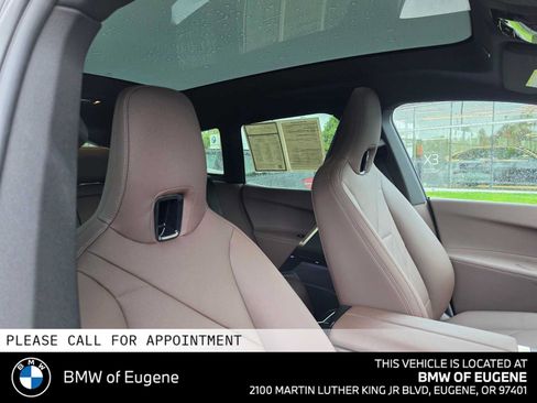 Used 2024 BMW iX xDrive50 w/ Sport Package AWD/4WD image 13