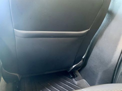 Used 2022 GMC Canyon AT4 image 44