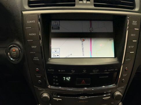 Used 2012 Lexus IS 350C w/ Luxury Pkg image 43